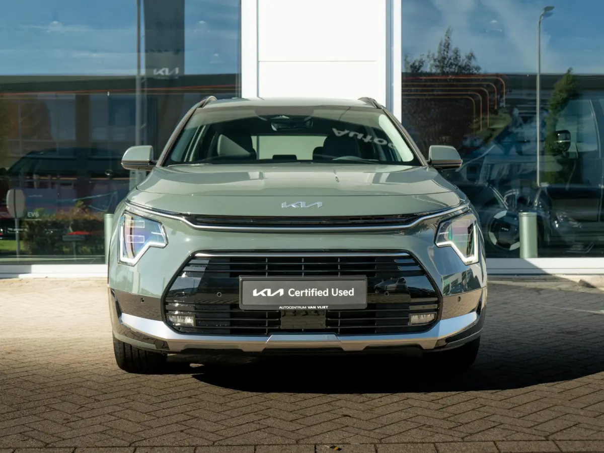1.6 GDi Hybrid ExecutiveLine | IN NIEUWSTAAT| Stoel ventilatie | Schuifkanteldak | Harman en kardon | HUD | Stoelen en achterklep elektrisch