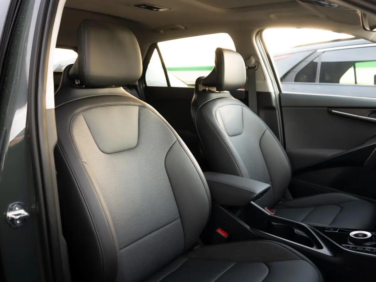 1.6 GDi Hybrid ExecutiveLine | IN NIEUWSTAAT| Stoel ventilatie | Schuifkanteldak | Harman en kardon | HUD | Stoelen en achterklep elektrisch