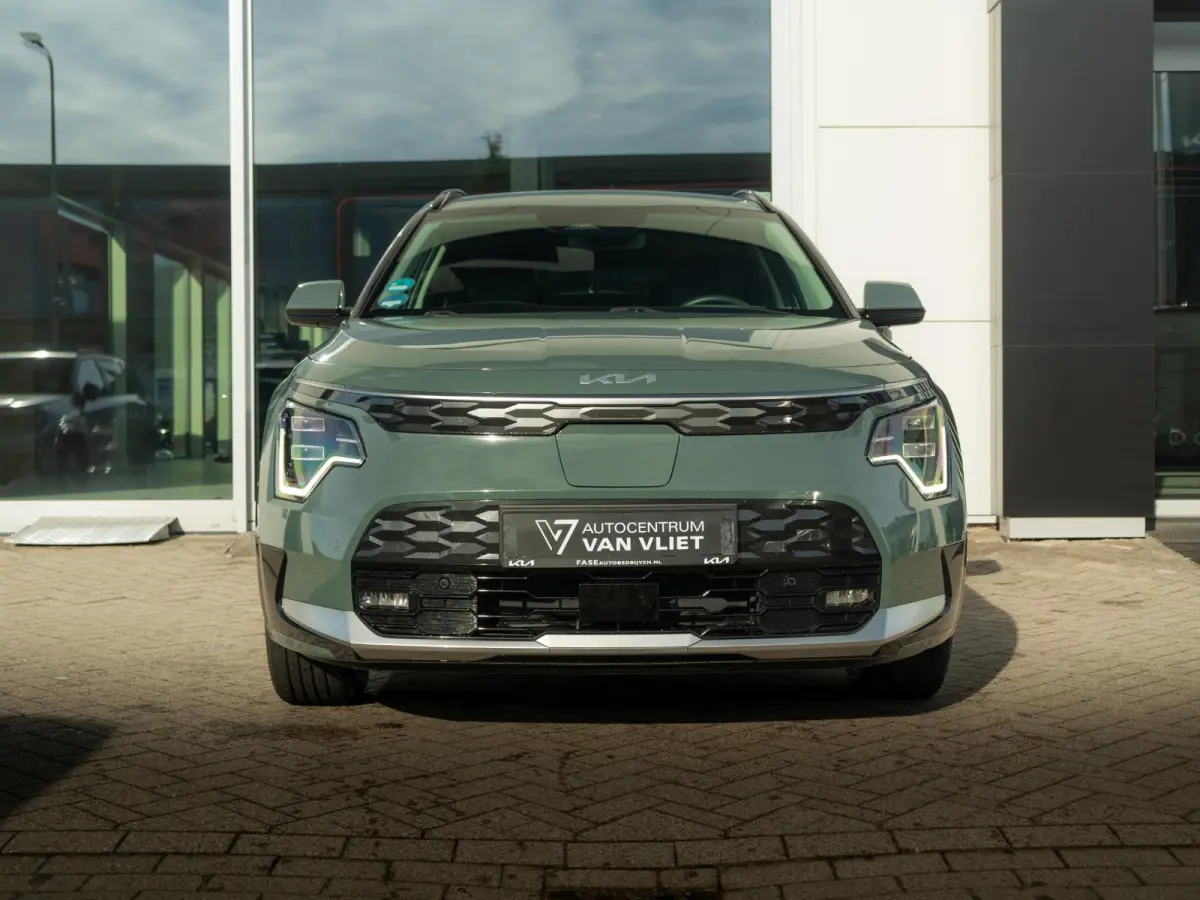Edition Advanced 64.8 kWh Trekhaak | Navi | Stuur-/stoelverwarming | CarPlay | Achteruitrijcamera |