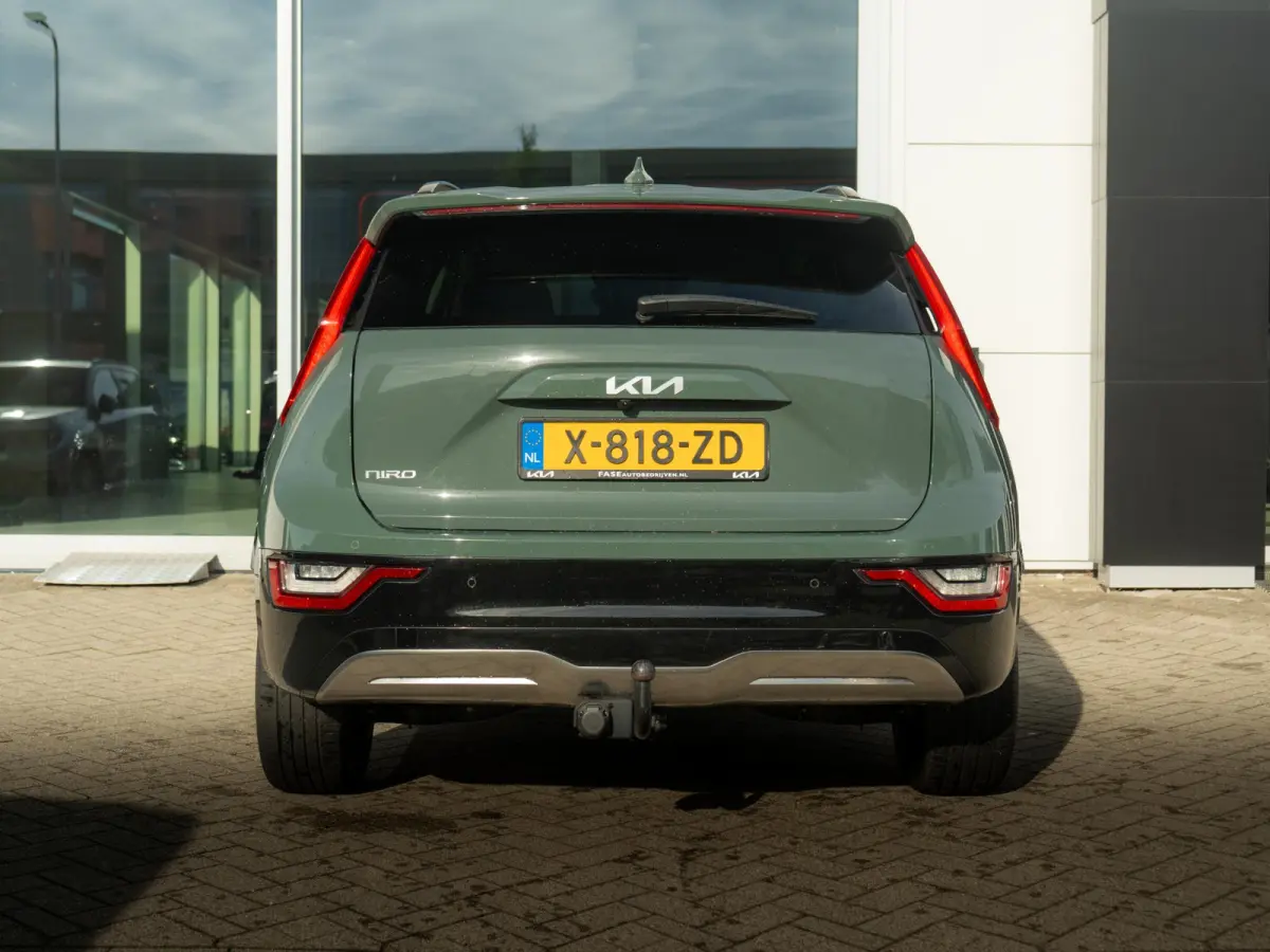 Edition Advanced 64.8 kWh Trekhaak | Navi | Stuur-/stoelverwarming | CarPlay | Achteruitrijcamera |