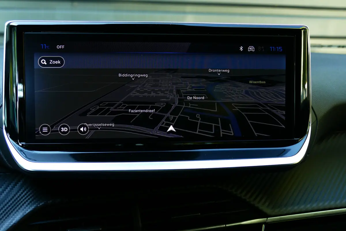 Allure | Active Safety Brake met camera en radar (automatisch noodremsysteem) met Distance Alert (waarschuwing dreigende aanrijding) | Advanced Active Safety Brake met camera en radar | Clim