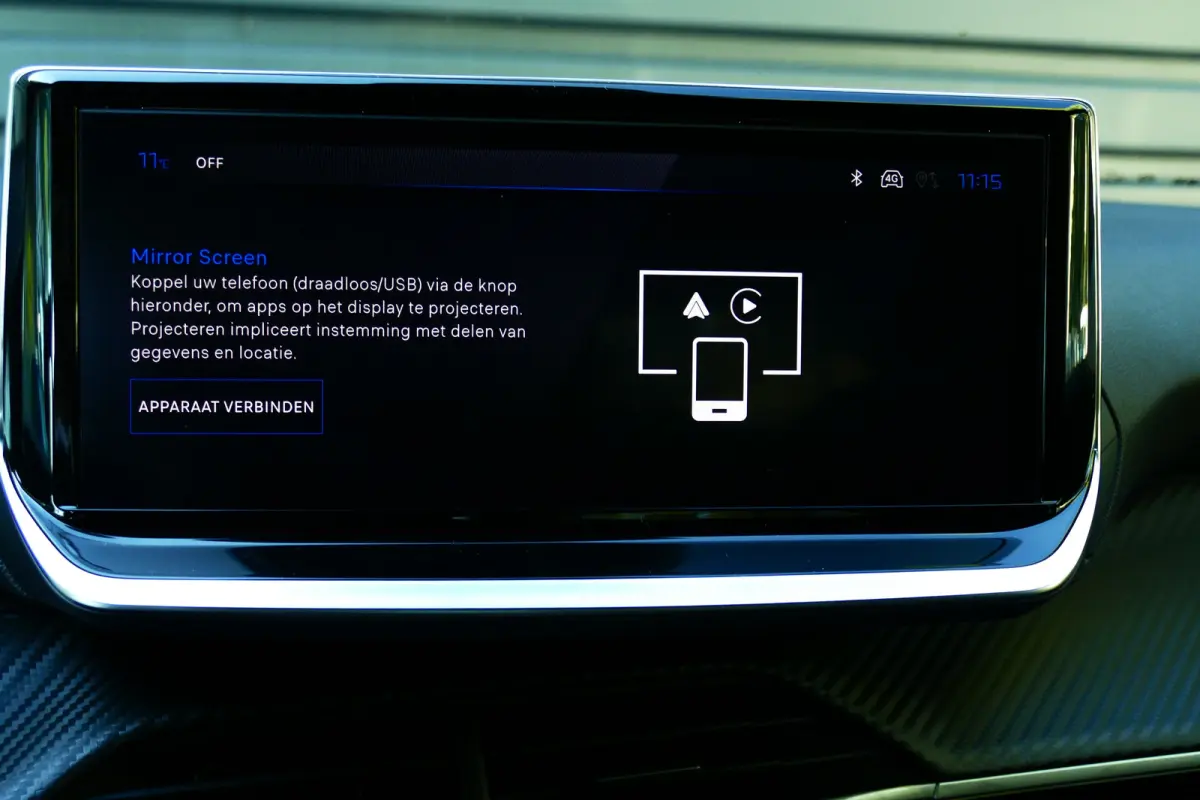 Allure | Active Safety Brake met camera en radar (automatisch noodremsysteem) met Distance Alert (waarschuwing dreigende aanrijding) | Advanced Active Safety Brake met camera en radar | Clim