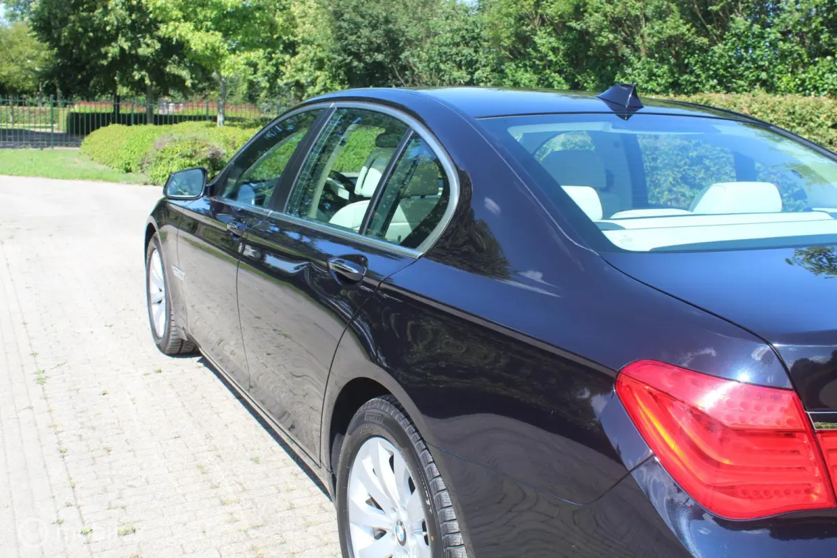 750i xDrive