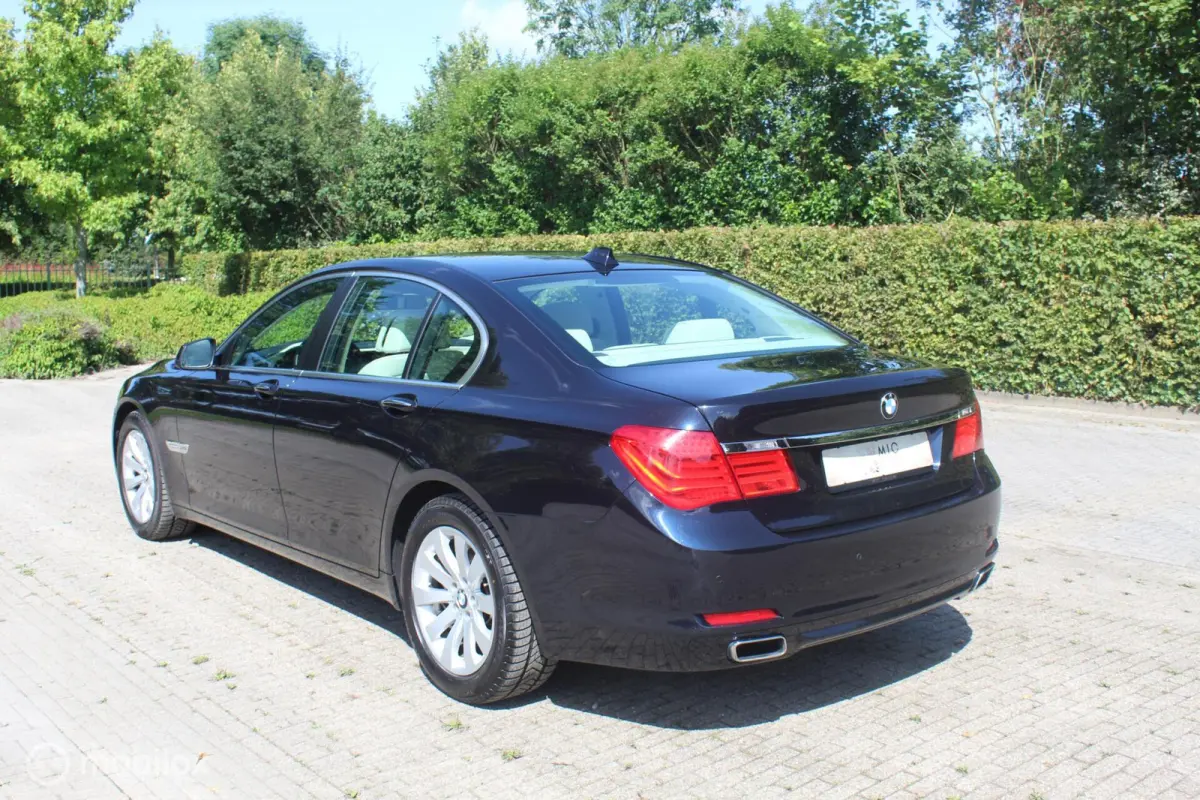 750i xDrive