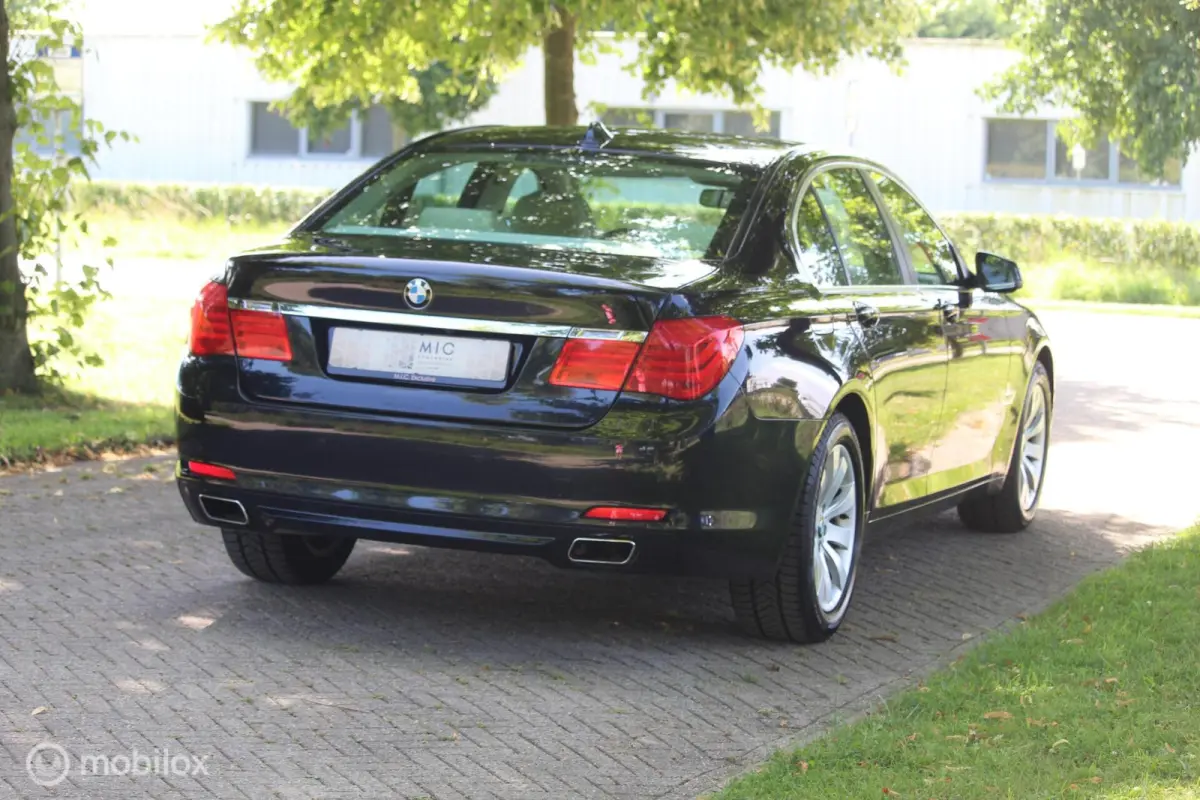 750i xDrive