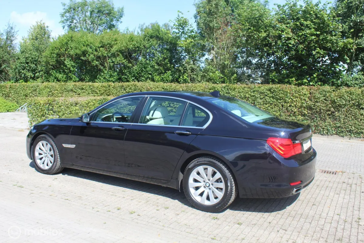 750i xDrive