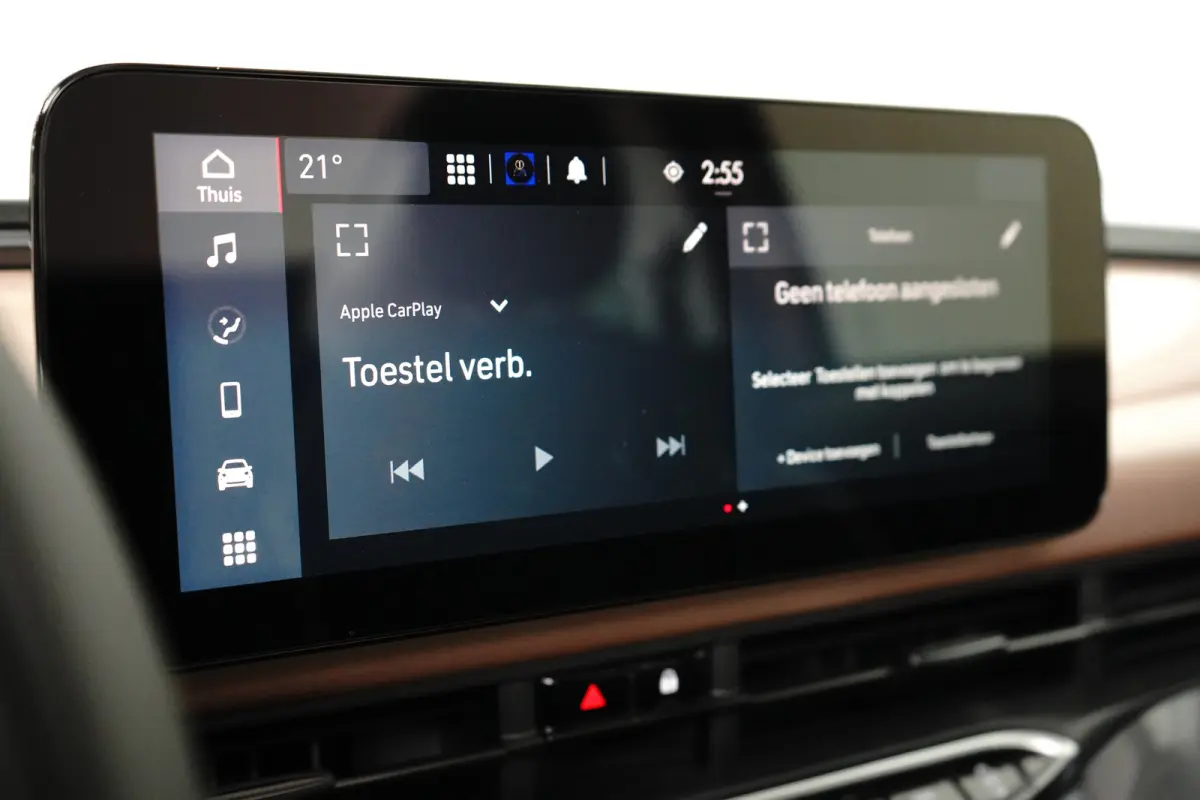Icon 42KWH l Uniek!! Slecht 82km! l Apple Car Play/Android l Climate Control l Cr Control l Camera l Sensoren l 16" Lm Velgen l