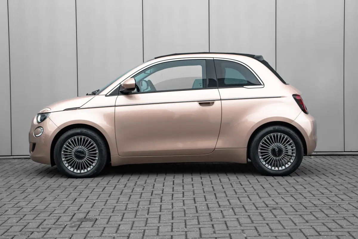 Icon 42KWH l Uniek!! Slecht 82km! l SOH 100% | Climate Control l Cr Control l 16" Lm Velgen l