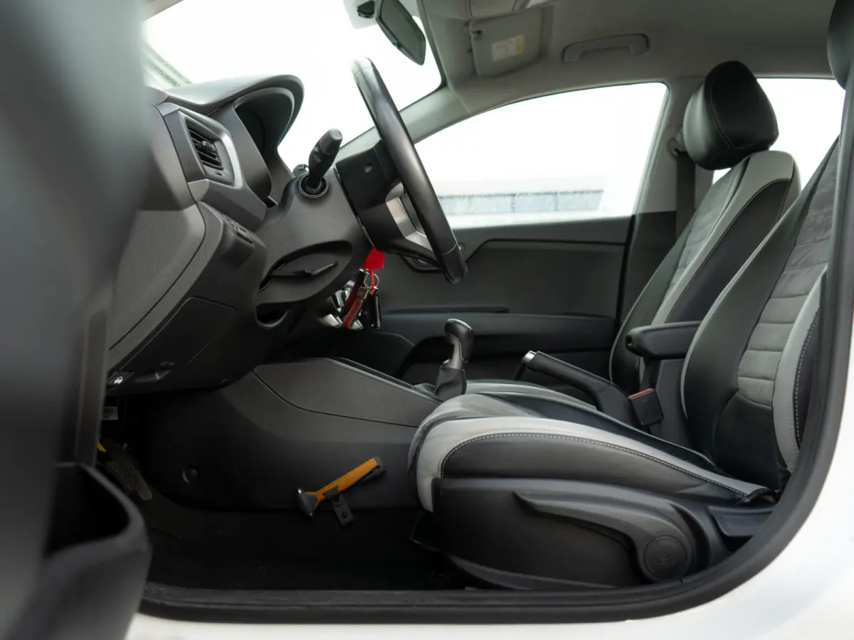1.0 TGDI Design Edition | Navigatie | Achteruitrijcamera | Airco |