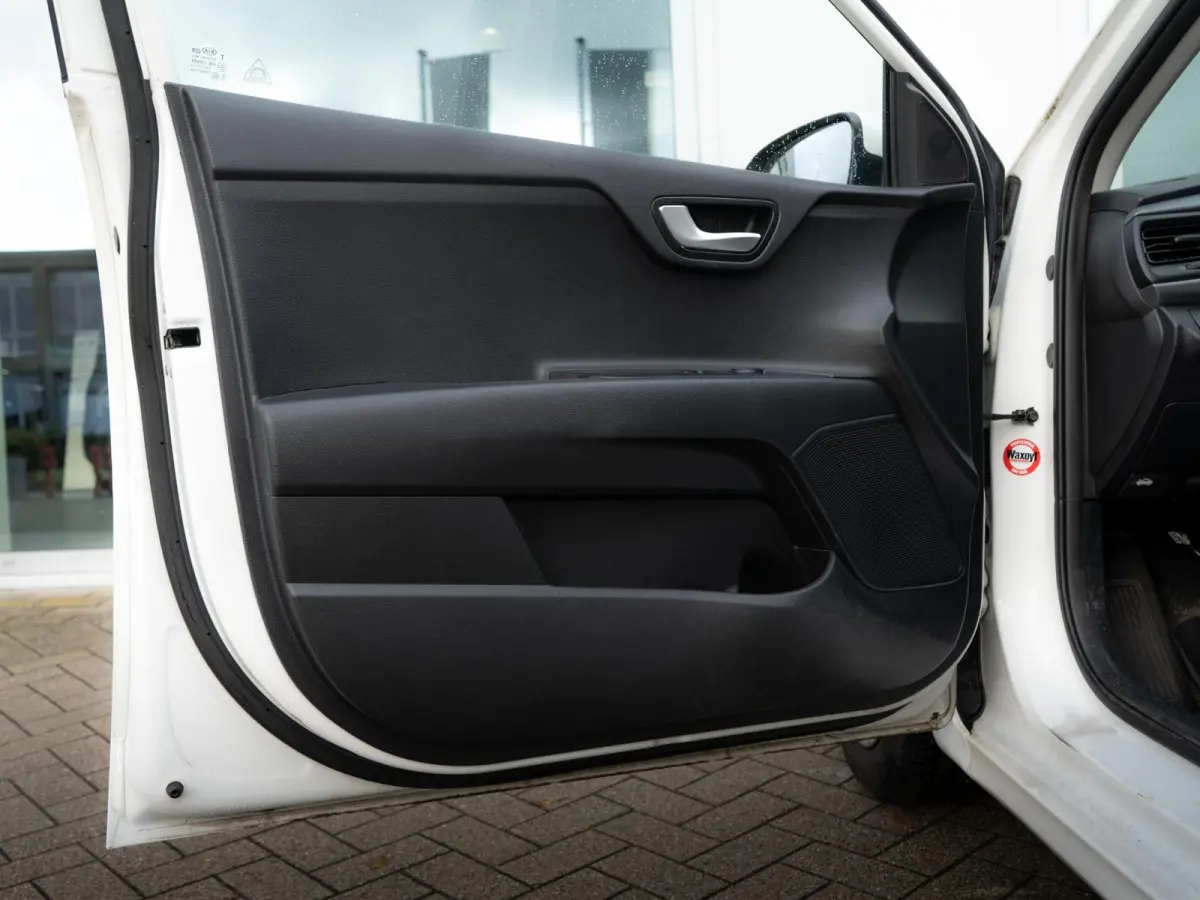 1.0 TGDI Design Edition | Navigatie | Achteruitrijcamera | Airco |