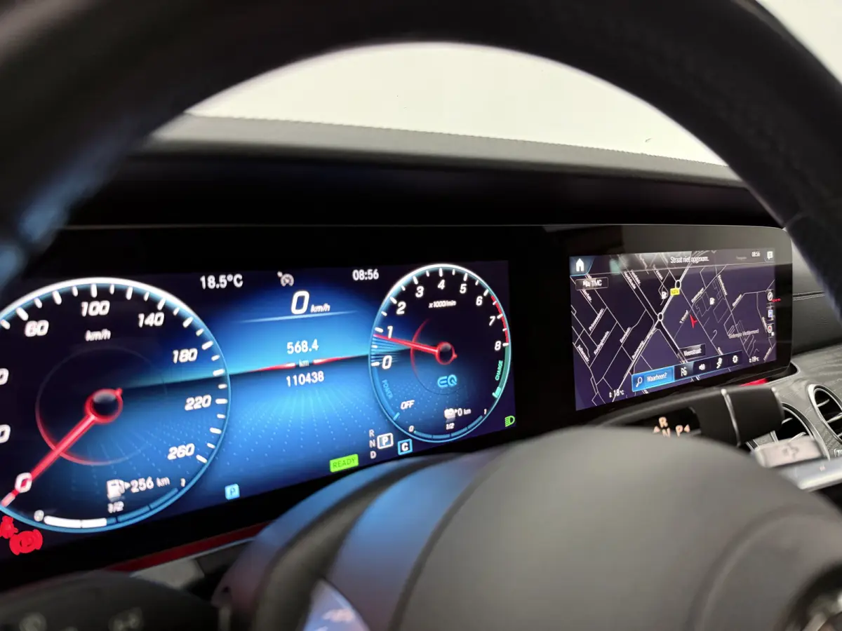 300 e Business Solution AMG | Pano | Sfeer | Camera | Sfeer | Carplay | LED | Clima | Cruise
