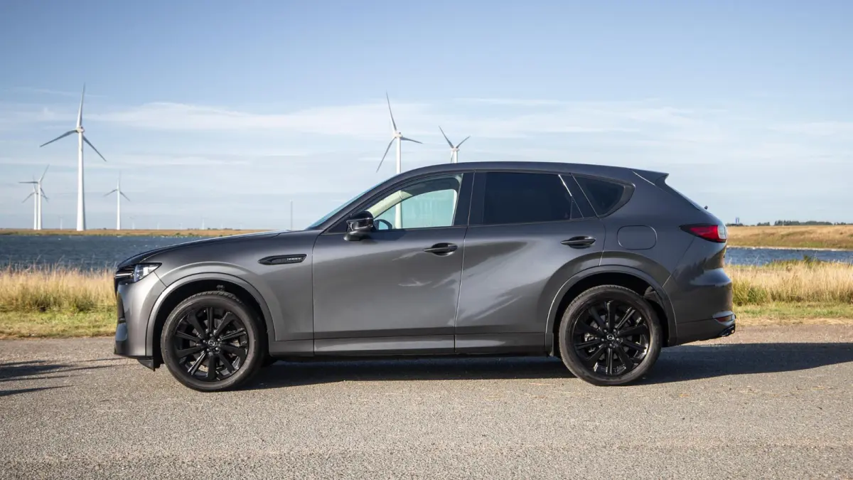 2.5 e-SkyActiv PHEV Homura PANORAMA / TREKHAAK / 360 CAMERA / STOELVERWARMING + KOELING / CARPLAY / ADAPTIVE CRUISE