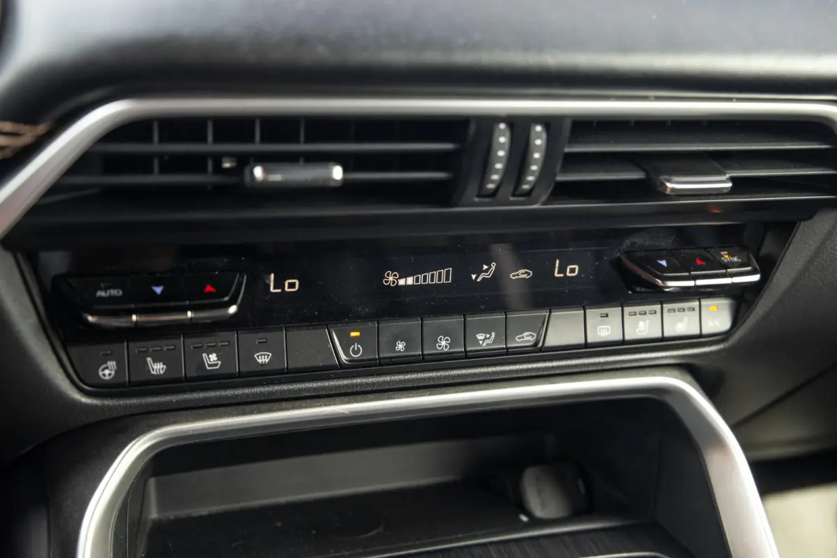 2.5 e-SkyActiv PHEV Homura PANORAMA / TREKHAAK / 360 CAMERA / STOELVERWARMING + KOELING / CARPLAY / ADAPTIVE CRUISE