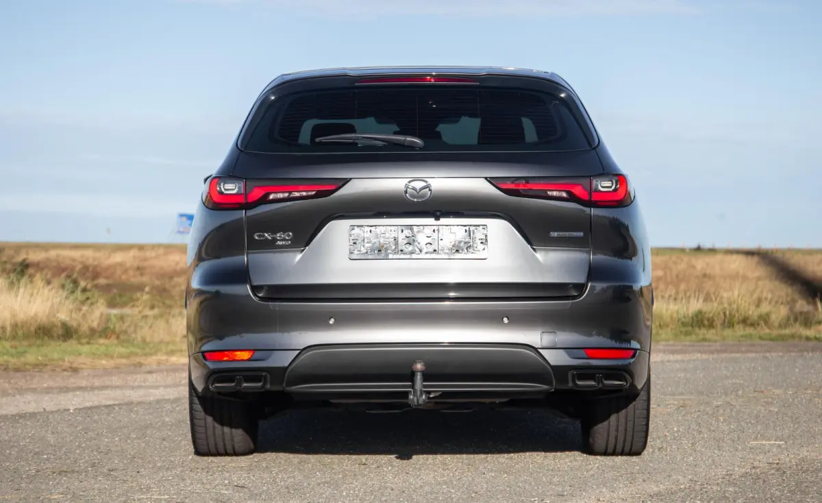 2.5 e-SkyActiv PHEV Homura PANORAMA / TREKHAAK / 360 CAMERA / STOELVERWARMING + KOELING / CARPLAY / ADAPTIVE CRUISE