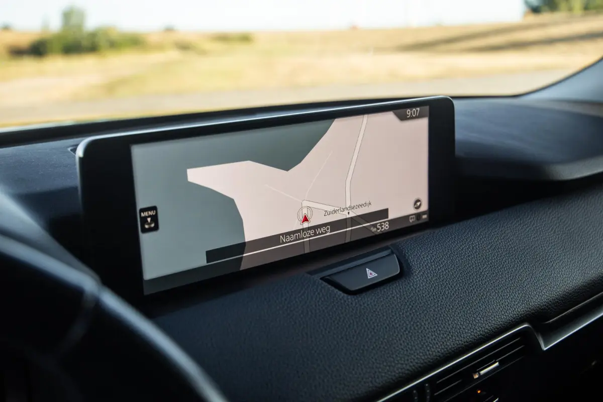 2.5 e-SkyActiv PHEV Homura PANORAMA / TREKHAAK / 360 CAMERA / STOELVERWARMING + KOELING / CARPLAY / ADAPTIVE CRUISE