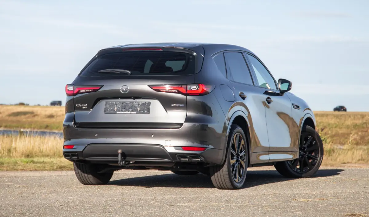 2.5 e-SkyActiv PHEV Homura PANORAMA / TREKHAAK / 360 CAMERA / STOELVERWARMING + KOELING / CARPLAY / ADAPTIVE CRUISE