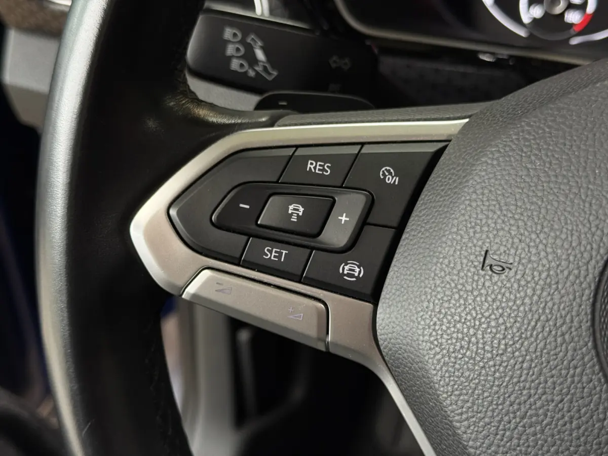 1.0 TSI 115pk DSG Style | Navi | Carplay | 17"| Camera | Led Koplampen | Stoelverwarming | 100% Volkswagen Onderhouden!