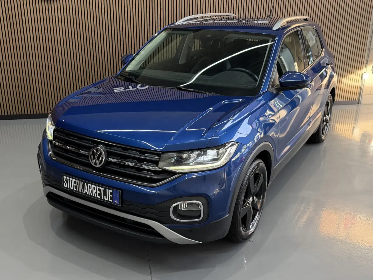 1.0 TSI 115pk DSG Style | Navi | Carplay | 17"| Camera | Led Koplampen | Stoelverwarming | 100% Volkswagen Onderhouden!