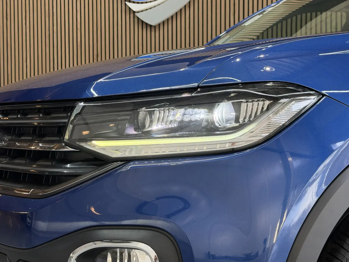 1.0 TSI 115pk DSG Style | Navi | Carplay | 17"| Camera | Led Koplampen | Stoelverwarming | 100% Volkswagen Onderhouden!