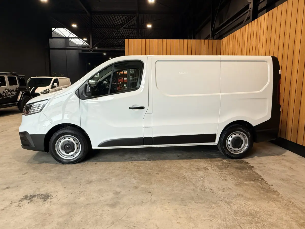 2.0 Blue dCi 110 T29 L1H1 Start