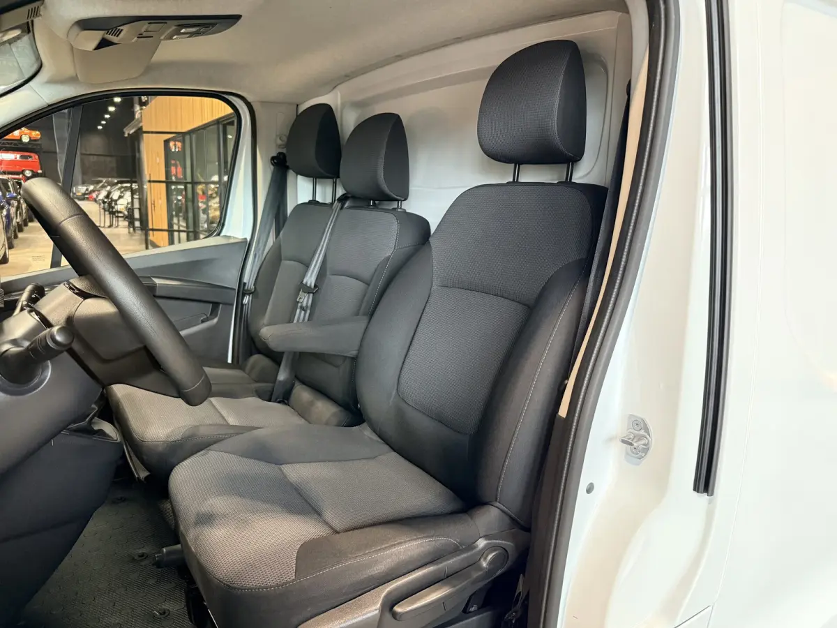2.0 Blue dCi 110 T29 L1H1 Start
