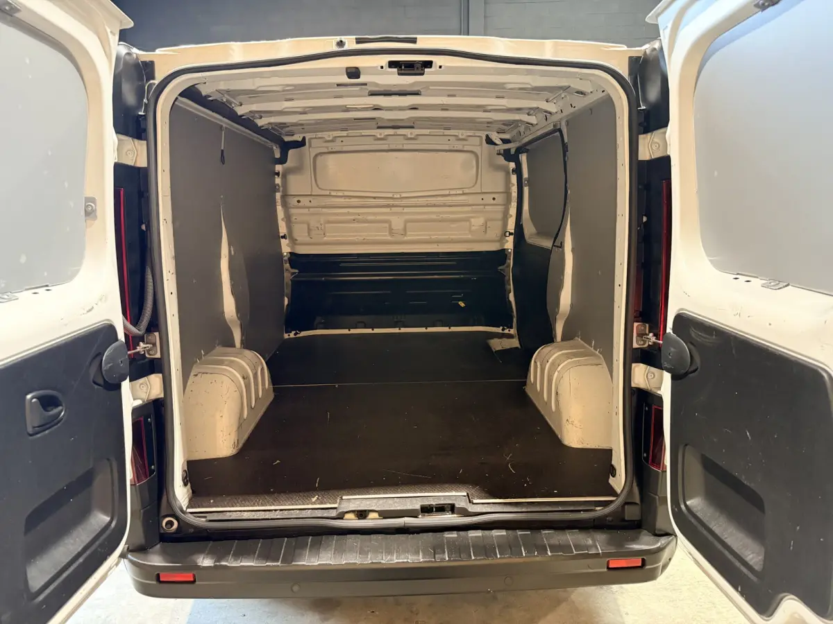 2.0 Blue dCi 110 T29 L1H1 Start