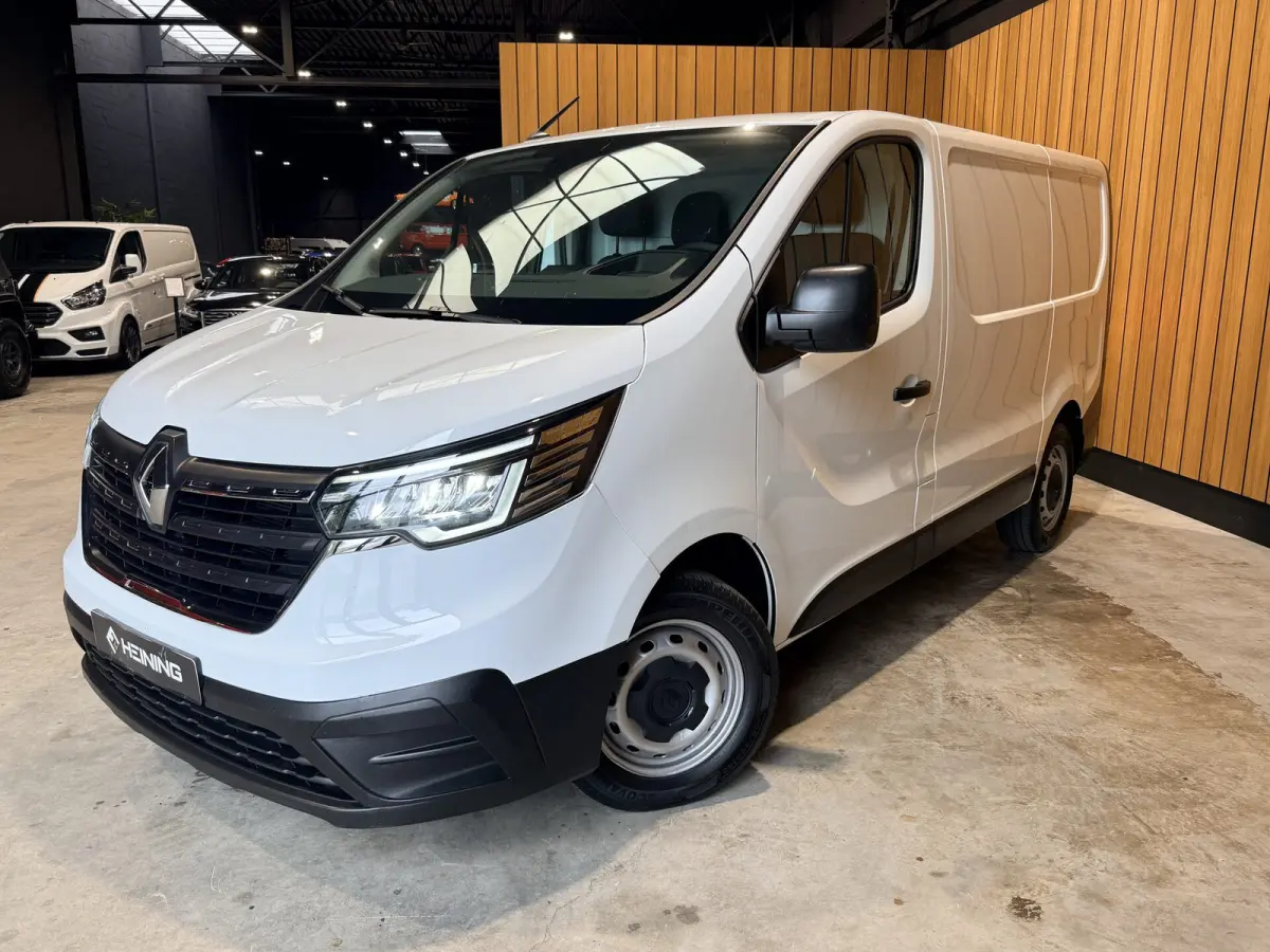 2.0 Blue dCi 110 T29 L1H1 Start