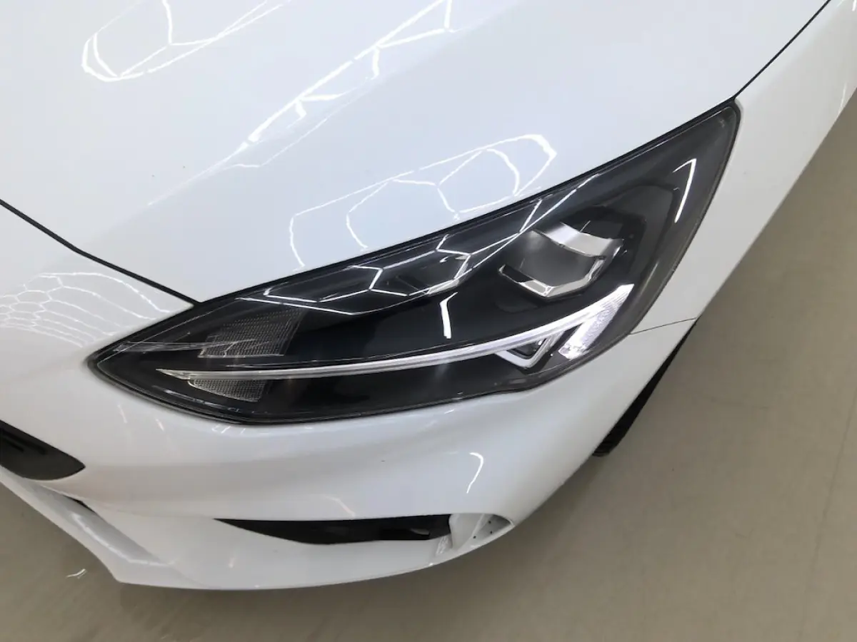 1.0 EcoBoost 125PK ST Line PANO | LED | B&O AUDIO | HUD | KEYLESS