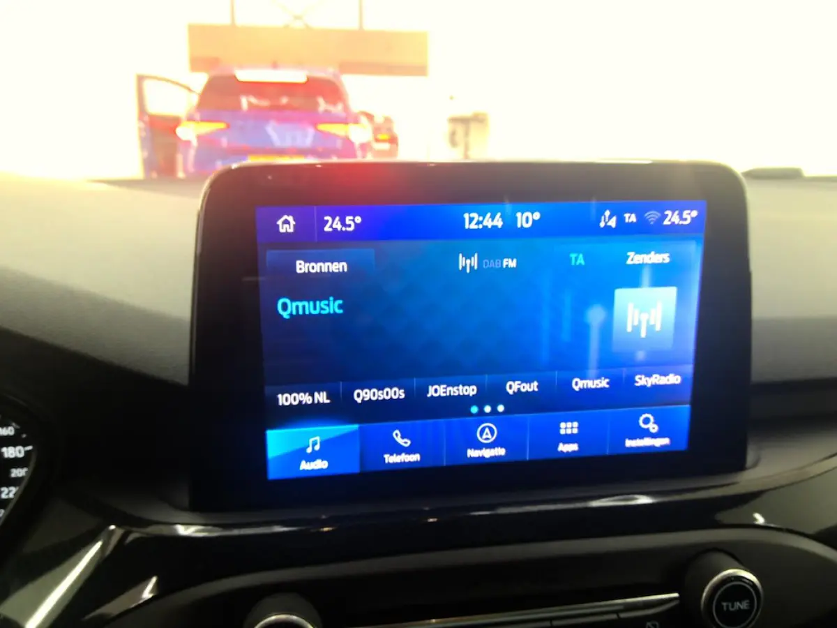 1.0 EcoBoost 125PK ST Line PANO | LED | B&O AUDIO | HUD | KEYLESS