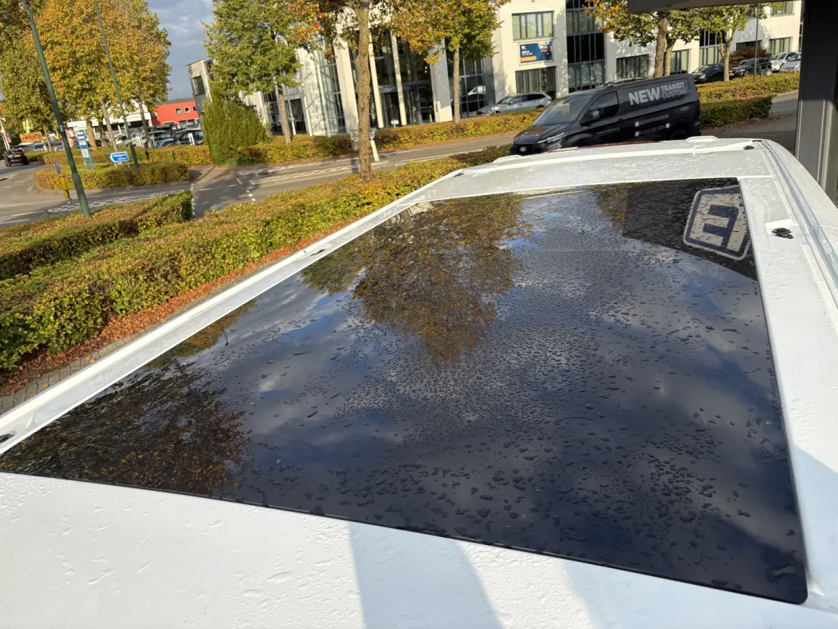 340 2.5 PHEV L2H1 Titanium X VIP Bus 8p. | Ex. BTW/Incl.BPM | FULL OPTIONS! | Panodak | Digitale binnenspiegel | etc. etc.
