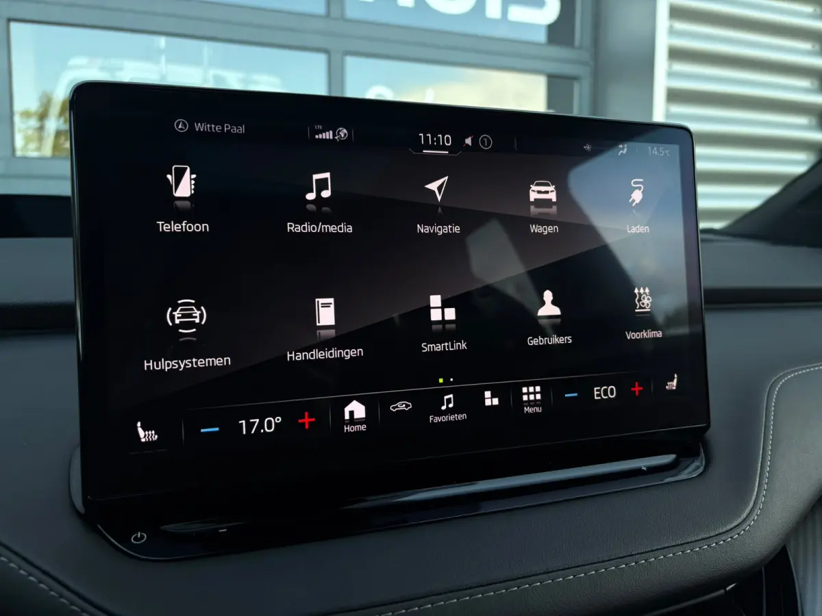 80 Sportline 204 pk | Wegklapbare Trekhaak | Achteruitrijcamera | Apple Carplay |