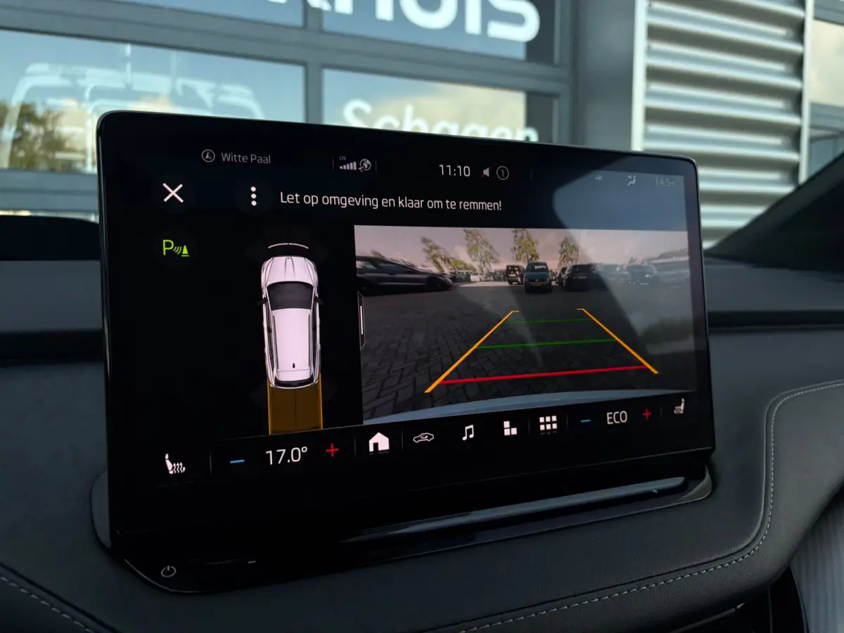 80 Sportline 204 pk | Wegklapbare Trekhaak | Achteruitrijcamera | Apple Carplay |