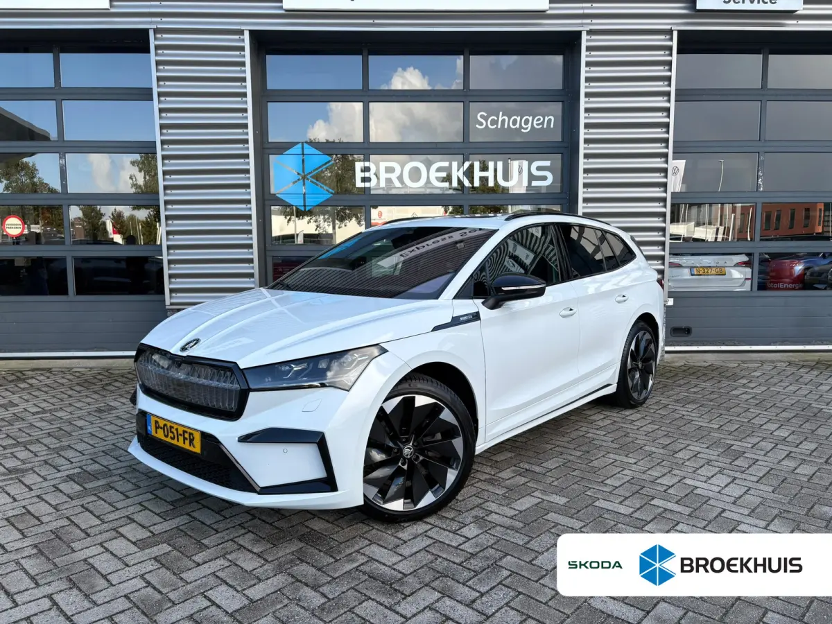 80 Sportline 204 pk | Wegklapbare Trekhaak | Achteruitrijcamera | Apple Carplay |