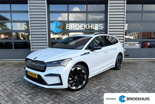 80 Sportline 204 pk | Wegklapbare Trekhaak | Achteruitrijcamera | Apple Carplay |