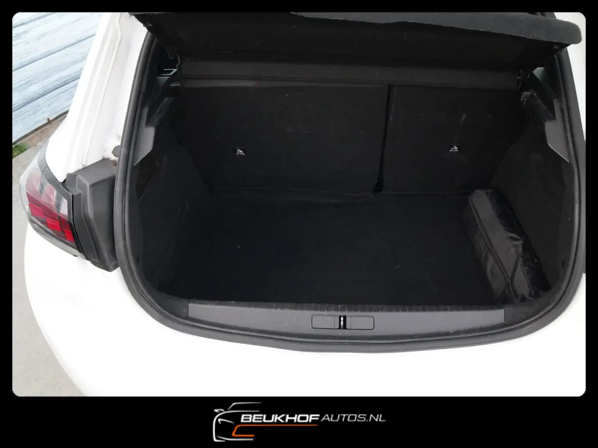EV Active 50 kWh Carplay Navi Airco Soh90%