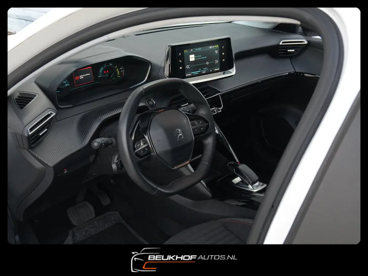 EV Active 50 kWh Carplay Navi Airco Soh90%