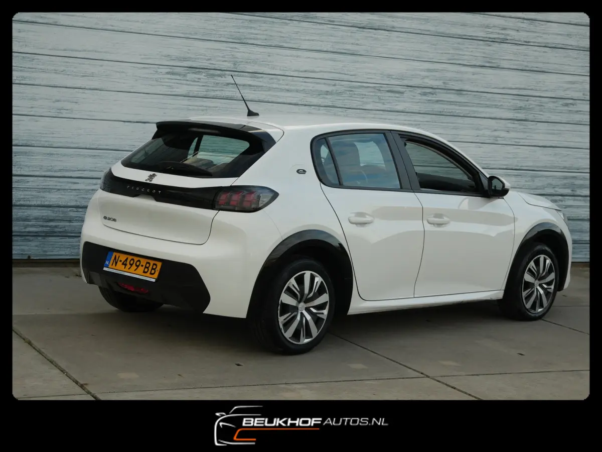 EV Active 50 kWh Carplay Navi Airco Soh90%