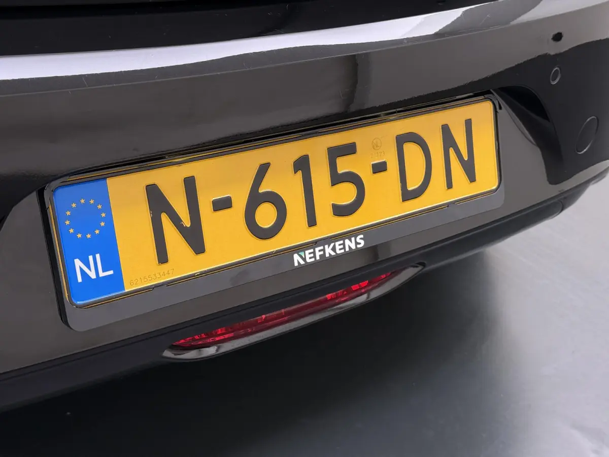 Elegance 50kWh | 1ste eigenaar | 17"LMV | Winterpakket | Navigatie | LEER/Stof | AUTOMAAT