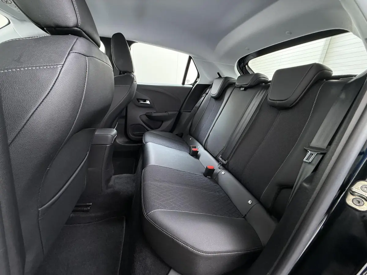Elegance 50kWh | 1ste eigenaar | 17"LMV | Winterpakket | Navigatie | LEER/Stof | AUTOMAAT