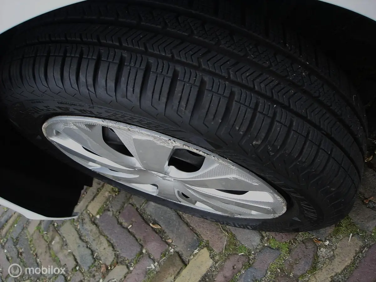 1.0 e-VTi Active (Bj 2021) Dealer|Airco|NL-Auto
