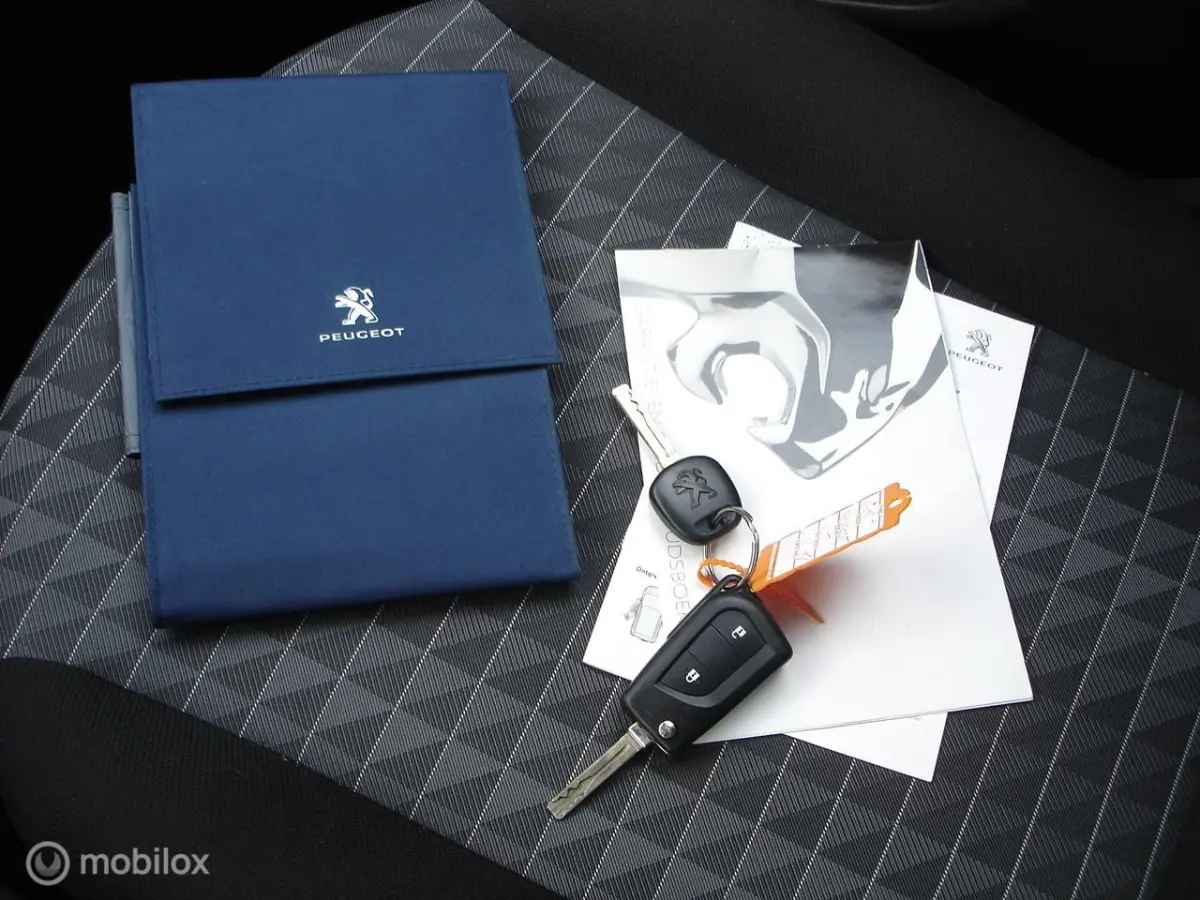 1.0 e-VTi Active (Bj 2021) Dealer|Airco|NL-Auto