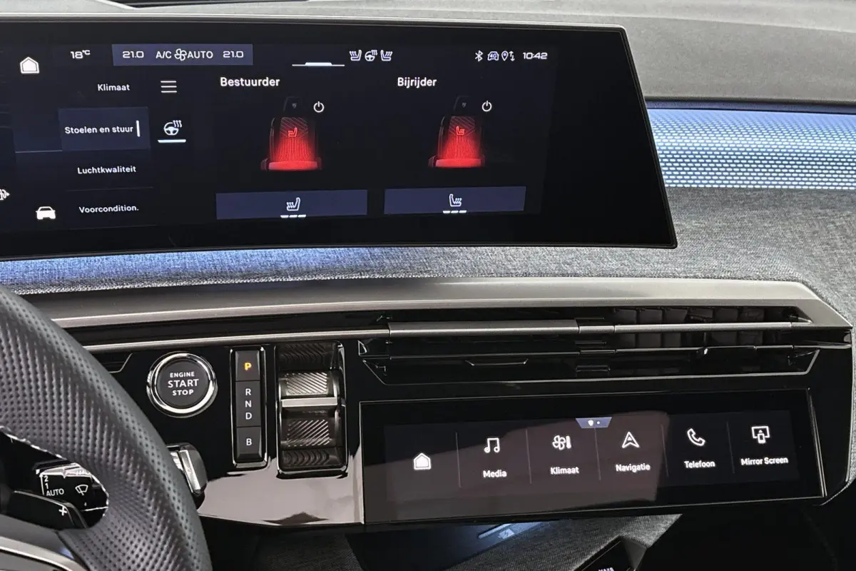 1.6 plug-in Hybrid 225 GT Panoramadak Stuur-Stoelverwarming 360 Camera