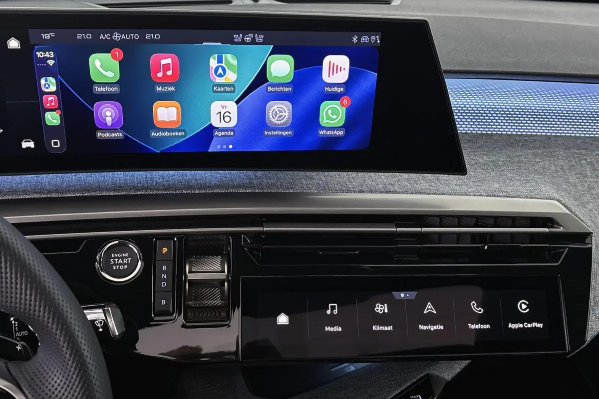 1.6 plug-in Hybrid 225 GT Panoramadak Stuur-Stoelverwarming 360 Camera