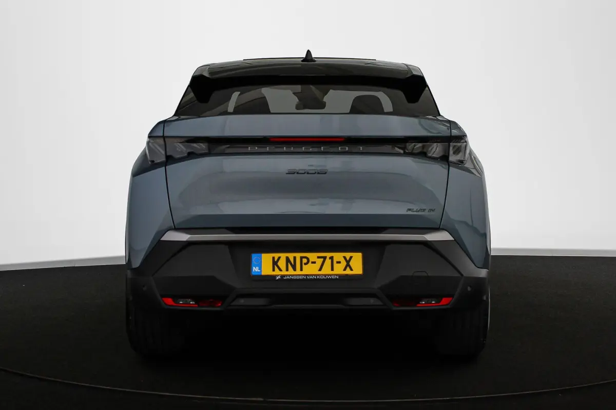 1.6 plug-in Hybrid 225 GT Panoramadak Stuur-Stoelverwarming 360 Camera