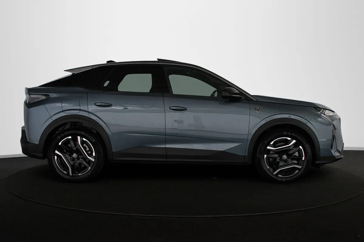 1.6 plug-in Hybrid 225 GT Panoramadak Stuur-Stoelverwarming 360 Camera