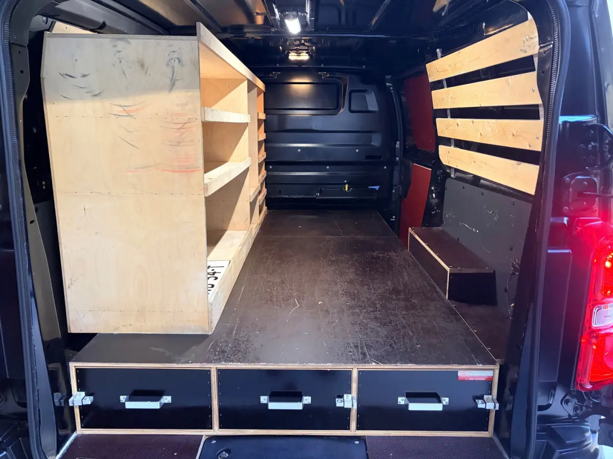 Automaat 2.0 CDTI 144pk euro6 L3H1 Edition, 3persoons, Airco, CruiseControl, Navigatie, Trekhaak, Rijklaarprijs