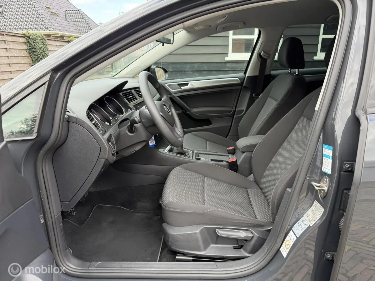 1.0TSI 110pk Airco | Carplay | PDC | LMV