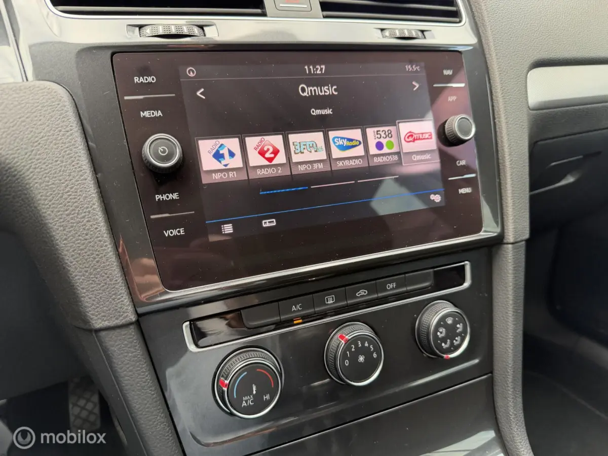 1.0TSI 110pk Airco | Carplay | PDC | LMV