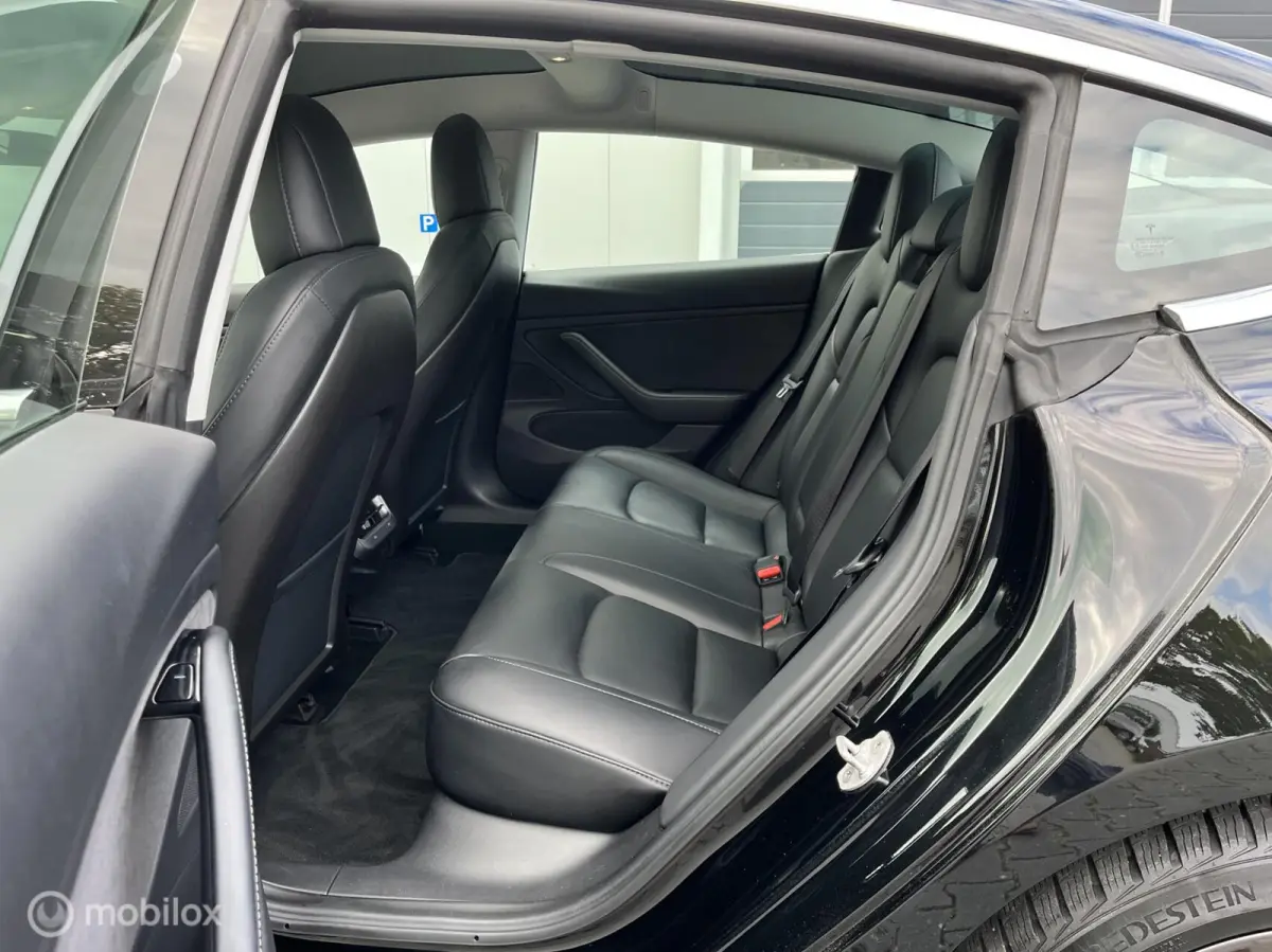 Long Range AWD 75 kWh, Netjes , 85 % soh , Vol