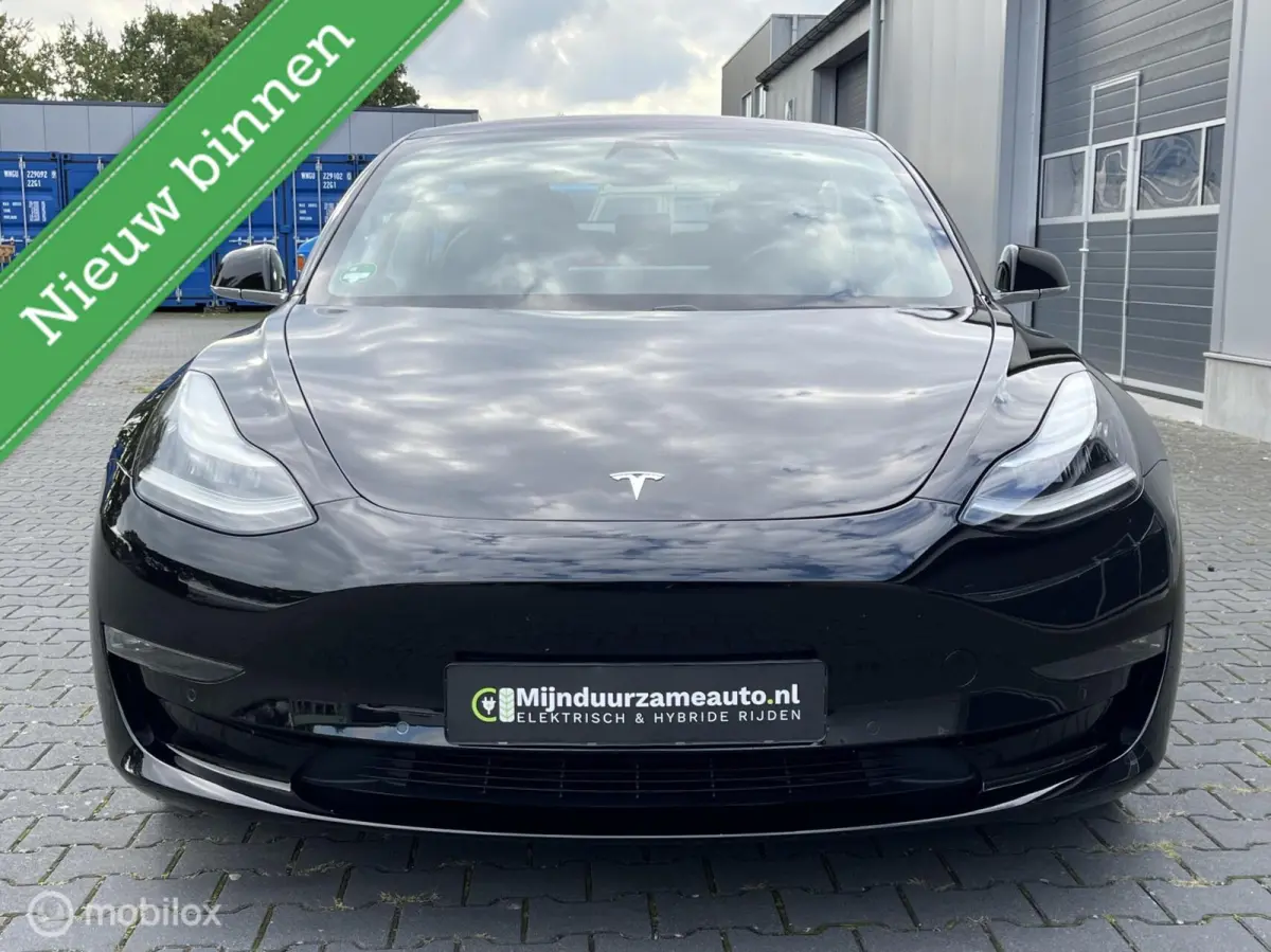 Long Range AWD 75 kWh, Netjes , 85 % soh , Vol